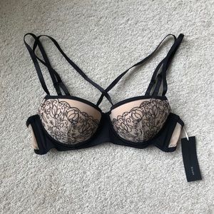 NWT Blush Black & Nude lace crisscross bra 34B